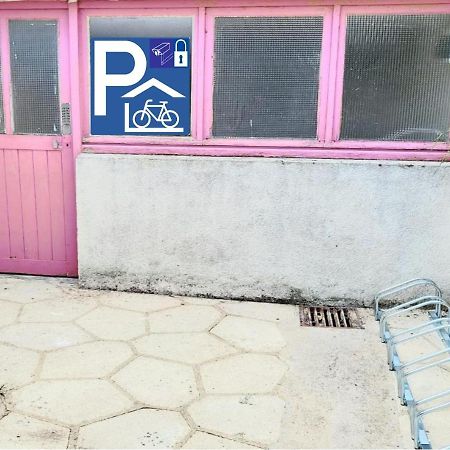 Grand Appart 9 Pers Centre Blois Parking Prive 1Voiture 10 Velos 5Min Chateau By Sweet Home Company المظهر الخارجي الصورة